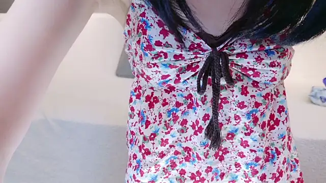 Snapshot of EnEn_xiaobao chatting on June 2026 02:11:01 PM EnEn xiaobao online show from June 2026 02:11:01 PM