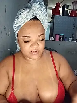 melcarioca1111 online show from May 2026 11:43:02 PM