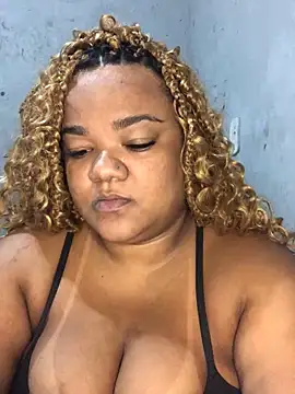 melcarioca1111 online show from November 2025 11:31:02 PM