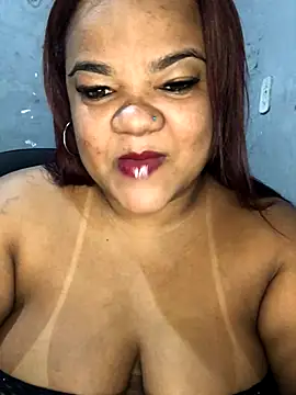 melcarioca1111 online show from November 2025 04:43:02 PM