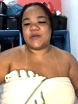 melcarioca1111 online show from October 2025 02:30:02 PM