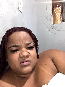 melcarioca1111 online show from September 2025 11:27:02 PM