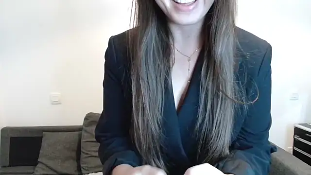 liloush   online show from October 2025 07:26:01 PM