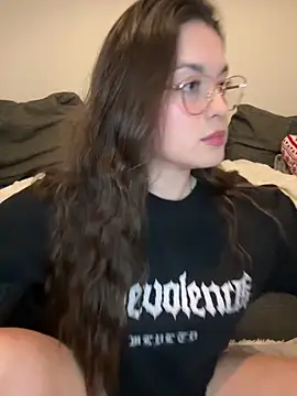 liloush   online show from March 2026 09:22:02 PM