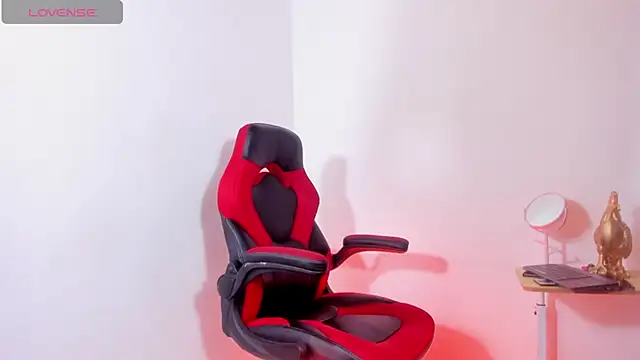 HaitanaGate online show from October 2025 07:59:02 PM