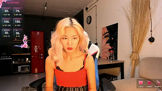 Snapshot of Korean_blink chatting on October 2025 05:02:01 PM Korean blink online show from October 2025 05:02:01 PM