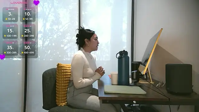 yuzhara online show from December 2025 05:15:02 PM