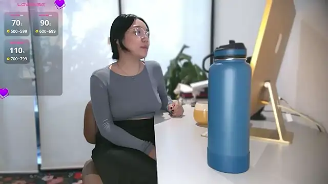 yuzhara online show from October 2025 02:18:01 PM