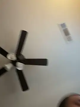 Snapshot of pnwzo chatting on November 2025 09:13:02 PM pnwzo online show from November 2025 09:13:02 PM