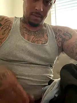 pnwzo online show from October 2025 09:59:01 PM