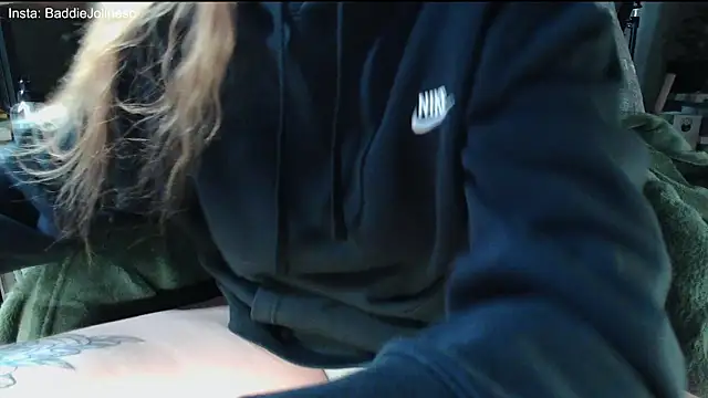 Snapshot of BaddieJoline chatting on October 2025 05:33:02 PM BaddieJoline online show from October 2025 05:33:02 PM