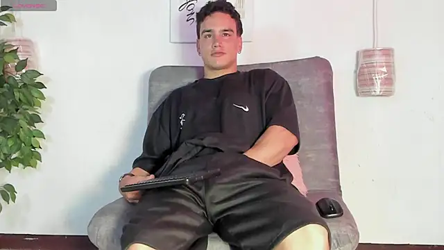 battistaturner online show from May 2026 08:26:01 PM