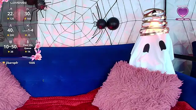 Snapshot of ly_lulu chatting on October 2025 07:04:02 PM ly lulu online show from October 2025 07:04:02 PM