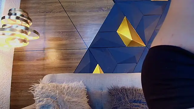 ly lulu online show from April 2026 11:05:02 AM