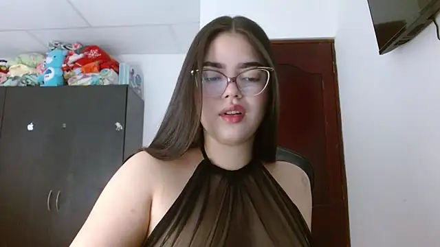 Valentina2390 online show from May 2026 01:03:01 AM