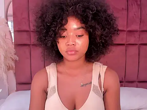 Snapshot of moesha_rey1 chatting on September 2025 06:01:01 PM moesha rey1 online show from September 2025 06:01:01 PM