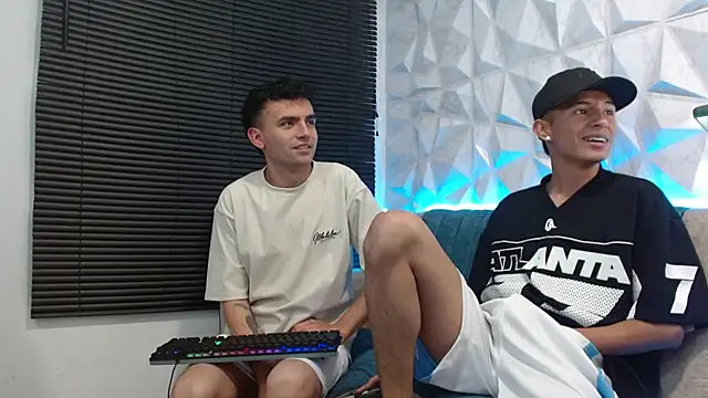 Isaac tan online show from October 2025 04:13:02 AM