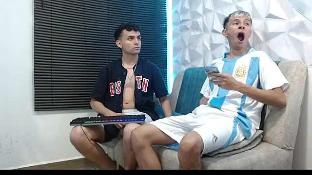 Isaac tan online show from September 2025 04:17:02 AM