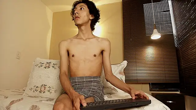 Lucian Morel S online show from November 2025 12:20:02 PM