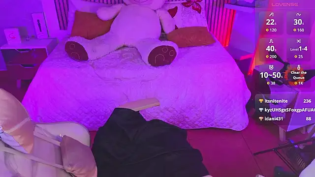  aitana 001 online show from March 2026 02:04:02 AM