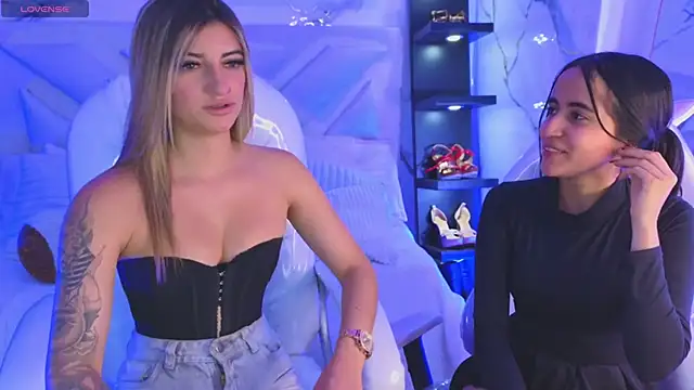  aitana 001 online show from April 2026 08:55:01 PM