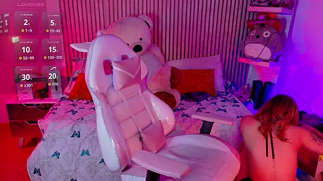  aitana 001 online show from February 2026 08:37:02 PM