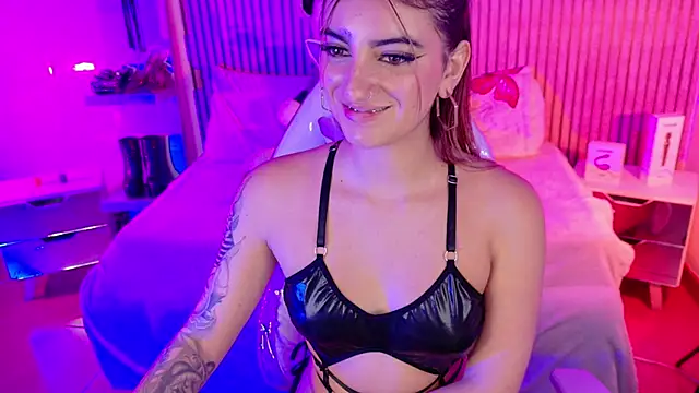  aitana 001 online show from December 2025 07:55:02 PM