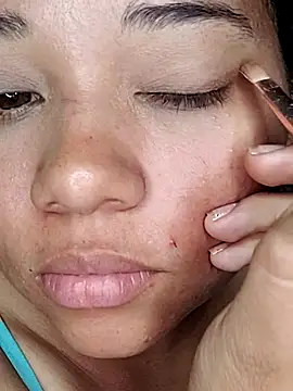 Violethroos online show from October 2025 02:10:02 AM