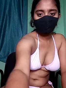 shrutee12 online show from May 2026 05:50:01 PM