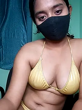 shrutee12 online show from April 2026 07:14:01 PM