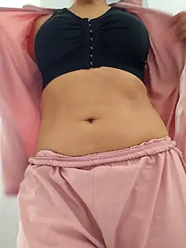 Miss Pompitas23 online show from September 2025 05:19:02 PM