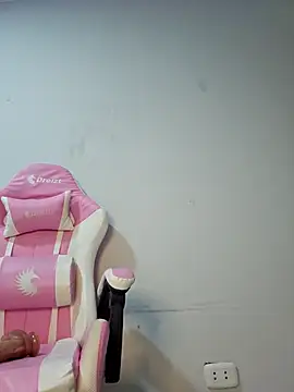 Miss Pompitas23 online show from October 2025 04:36:01 AM