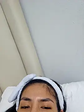 Miss Pompitas23 online show from December 2025 04:48:02 AM