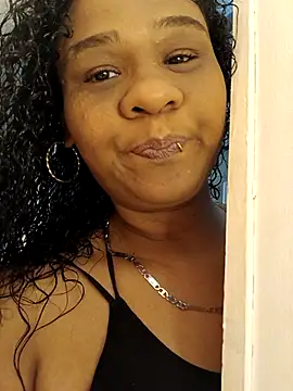 Snapshot of Kymy_marquez chatting on November 2025 09:26:02 PM Kymy marquez online show from November 2025 09:26:02 PM