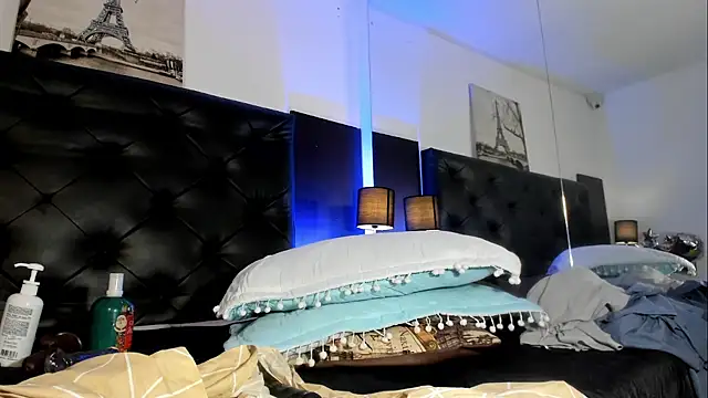 Kymy marquez online show from March 2026 07:25:02 PM