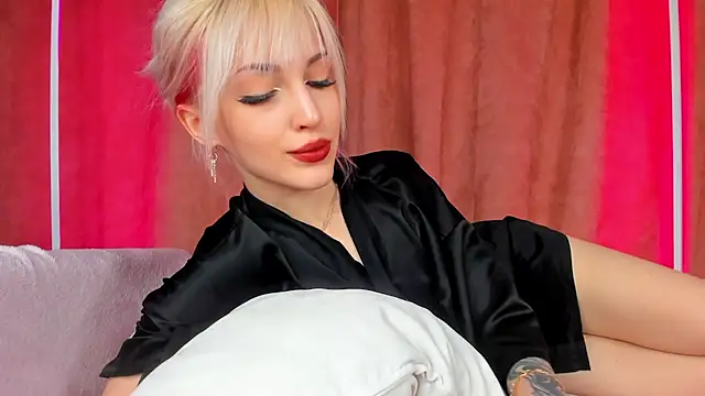 LisaFoxyMe online show from March 2026 02:06:01 AM