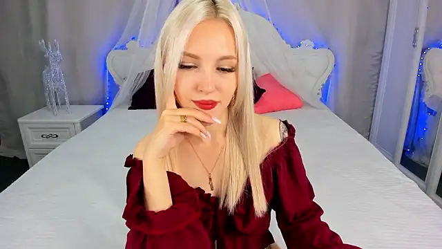 LisaFoxyMe online show from November 2025 08:29:01 AM