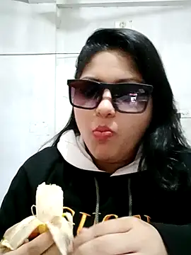 Nusrat-N online show from December 2025 03:50:02 AM