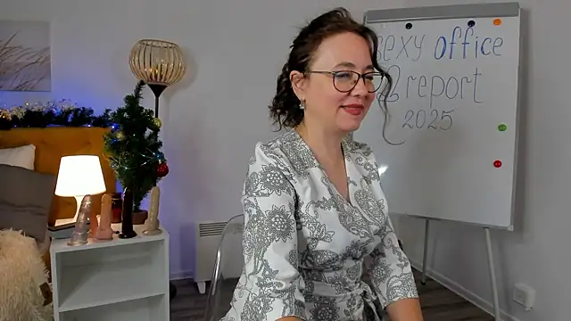 Kira Adler online show from December 2025 01:28:01 AM