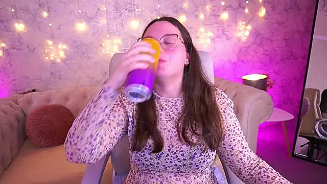 SophieDreamss online show from March 2026 08:27:02 PM