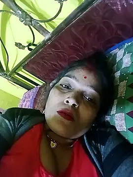 Snapshot of Samiya-143 chatting on October 2025 01:45:01 PM Samiya-143 online show from October 2025 01:45:01 PM