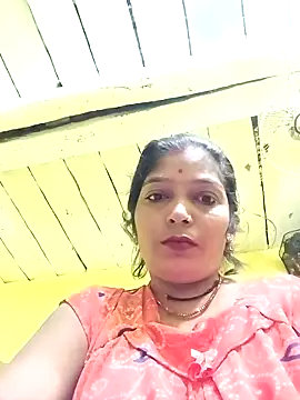 Snapshot of Samiya-143 chatting on November 2025 11:42:02 PM Samiya-143 online show from November 2025 11:42:02 PM