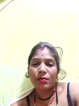 Snapshot of Samiya-143 chatting on October 2025 02:43:02 PM Samiya-143 online show from October 2025 02:43:02 PM