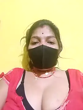 Snapshot of Samiya-143 chatting on February 2026 10:54:01 PM Samiya-143 online show from February 2026 10:54:01 PM