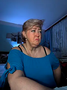 Snapshot of TerezaVelvet chatting on February 2026 05:21:02 PM TerezaVelvet online show from February 2026 05:21:02 PM