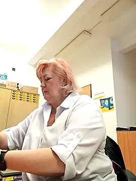 TerezaVelvet online show from October 2025 07:49:02 AM