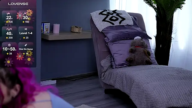 Snapshot of ElsaSolace chatting on December 2025 12:37:01 PM ElsaSolace online show from December 2025 12:37:01 PM