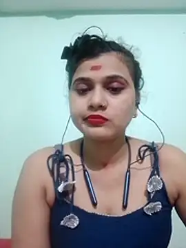 Kavya-Tiwari online show from November 2025 06:55:01 PM