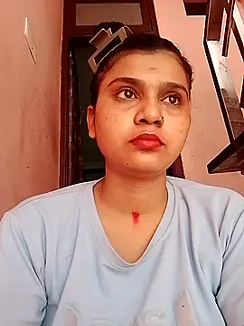 Snapshot of Kavya-Tiwari chatting on May 2026 11:19:02 AM Kavya-Tiwari online show from May 2026 11:19:02 AM