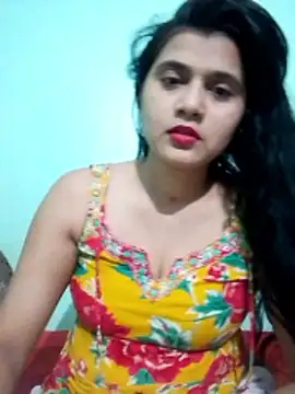 Snapshot of Kavya-Tiwari chatting on May 2026 06:28:01 PM Kavya-Tiwari online show from May 2026 06:28:01 PM